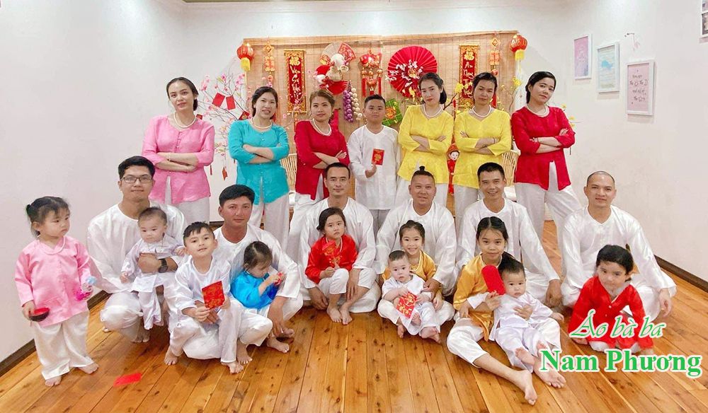 ÁO BÀ BA GIA ĐÌNH – XU HƯỚNG TẾT NĂM 2024