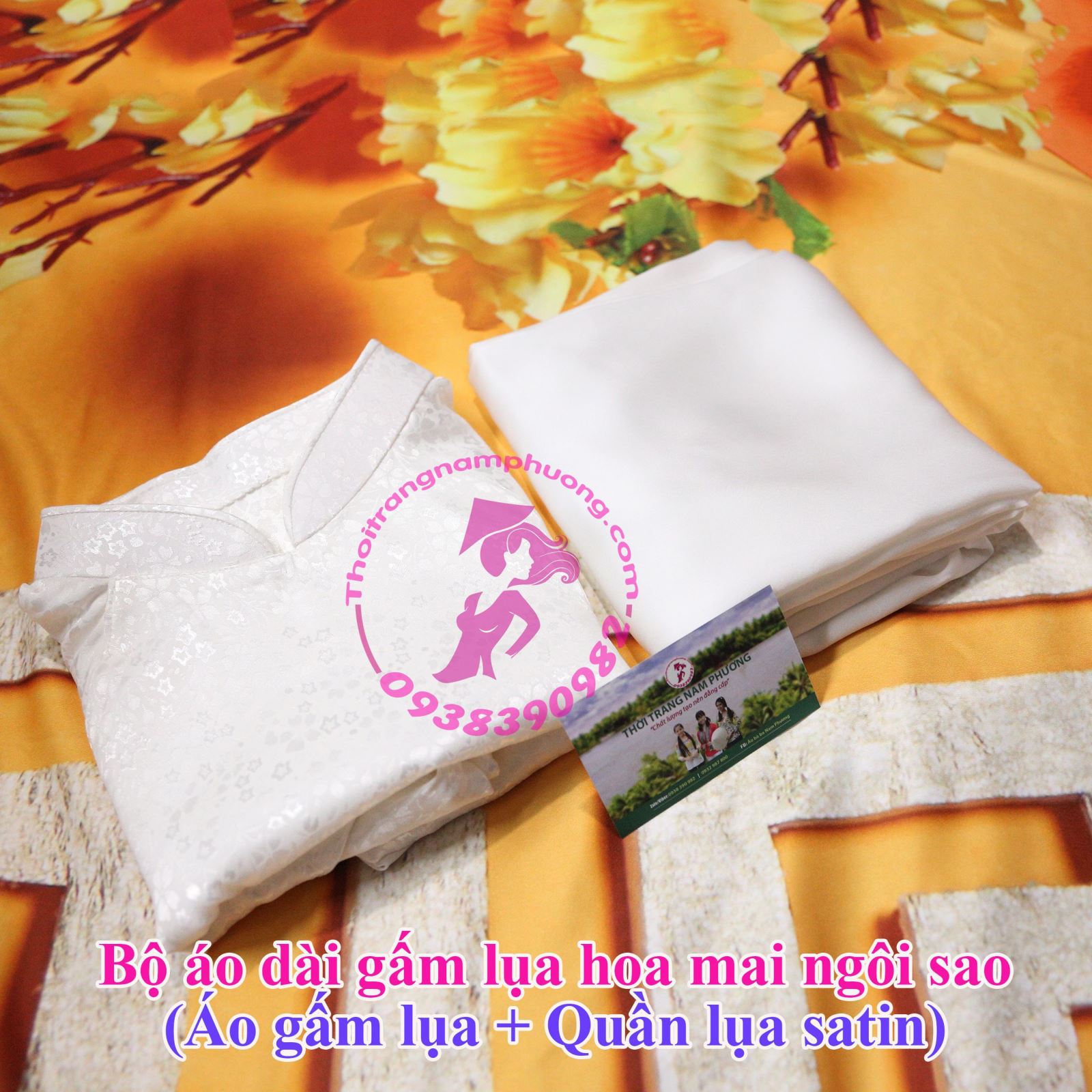 bộ áo dài trắng đi lễ cô sáu