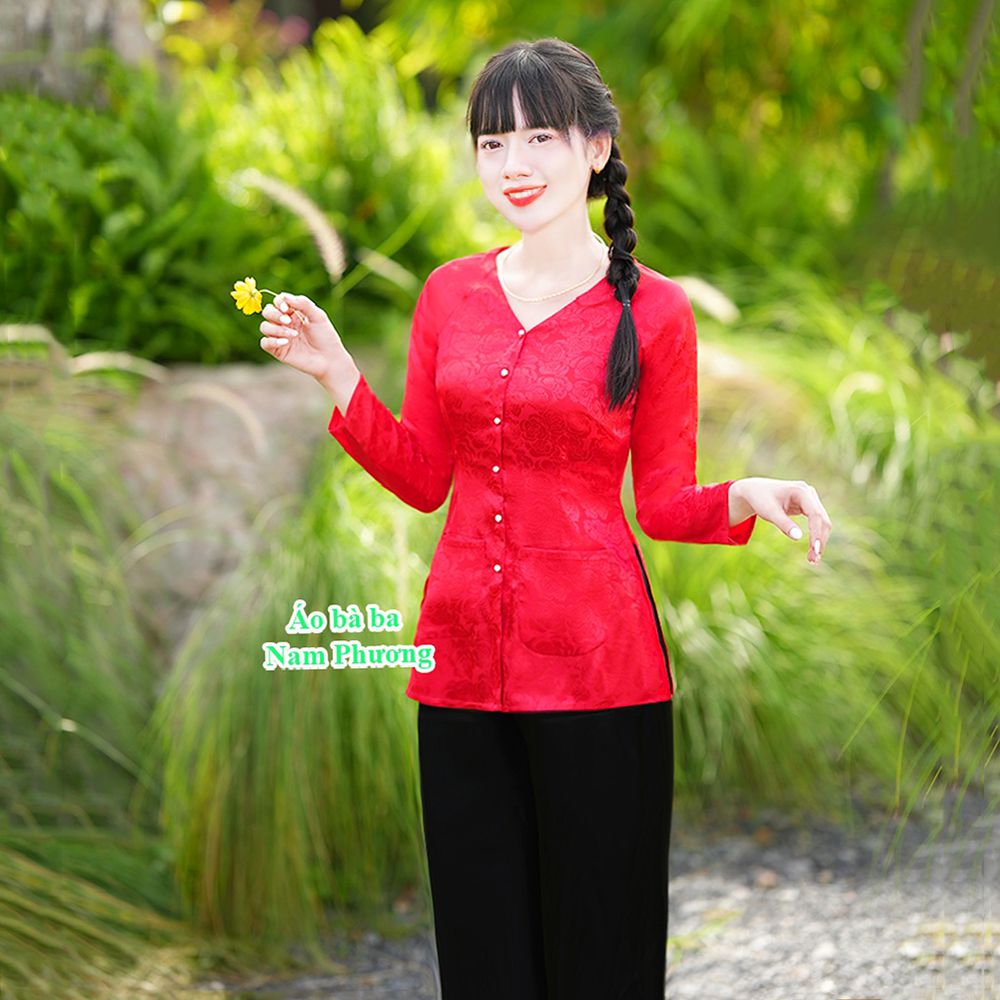 áo bà ba màu đỏ