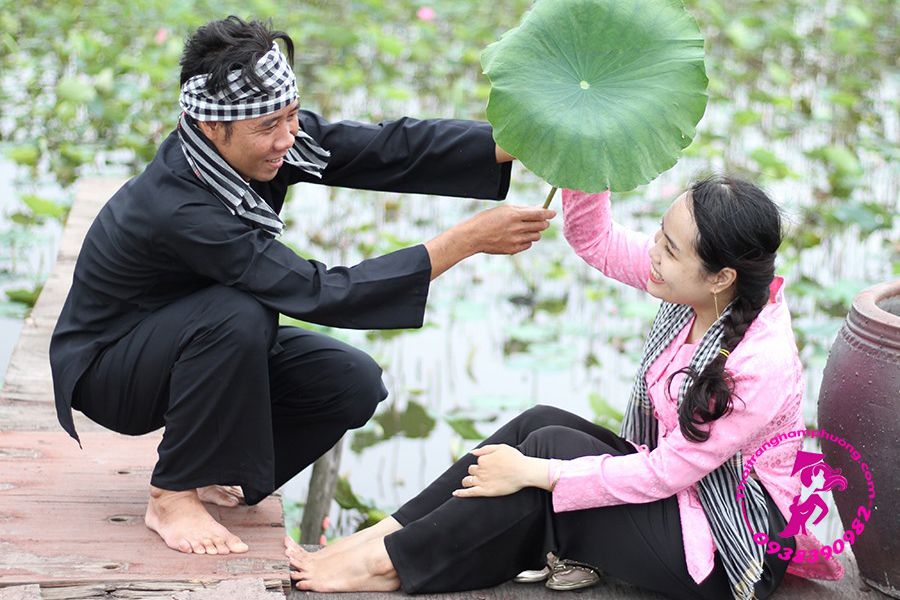 XU HƯỚNG CHỤP ẢNH CƯỚI MỚI: ÁO BÀ BA